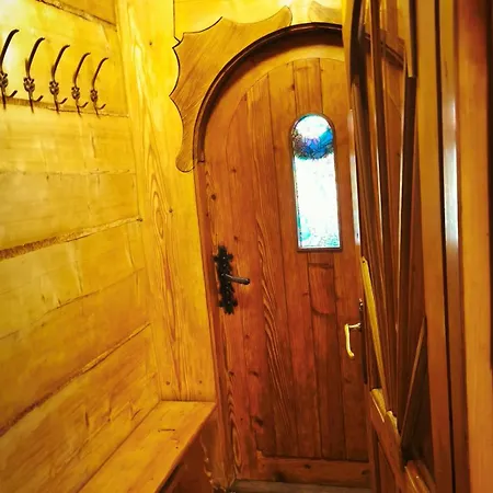 Raj Chalet *
